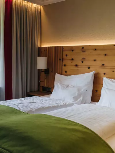 Suite Gilfert mit Zirbenholzakzenten und Balkon 